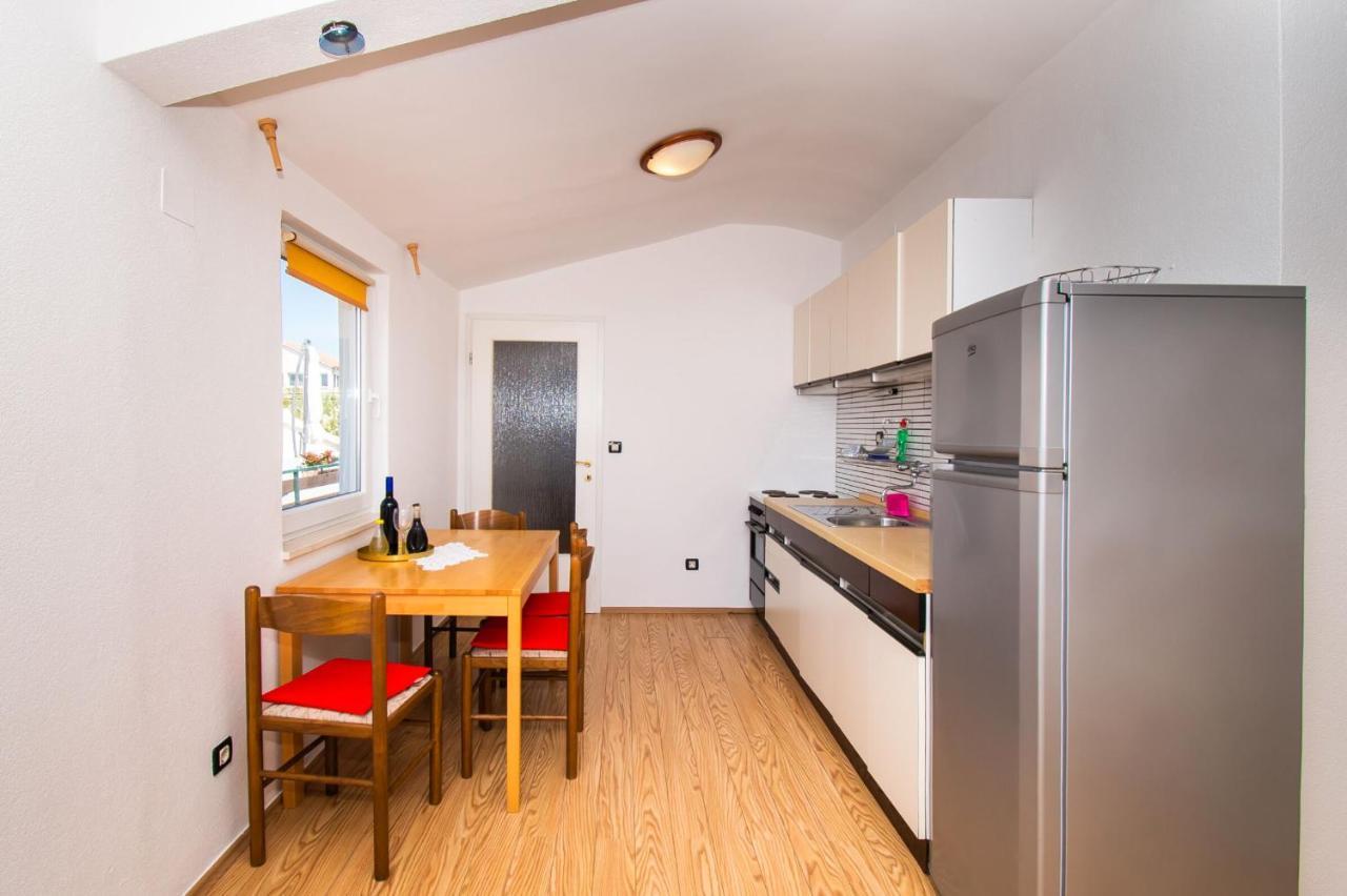 Apartments Happy Place Vodice Buitenkant foto