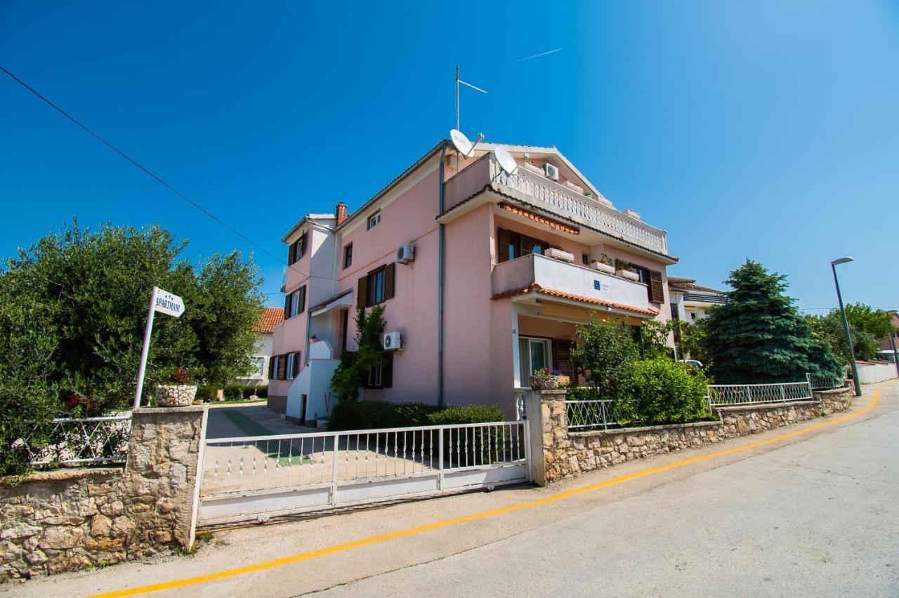 Apartments Happy Place Vodice Buitenkant foto