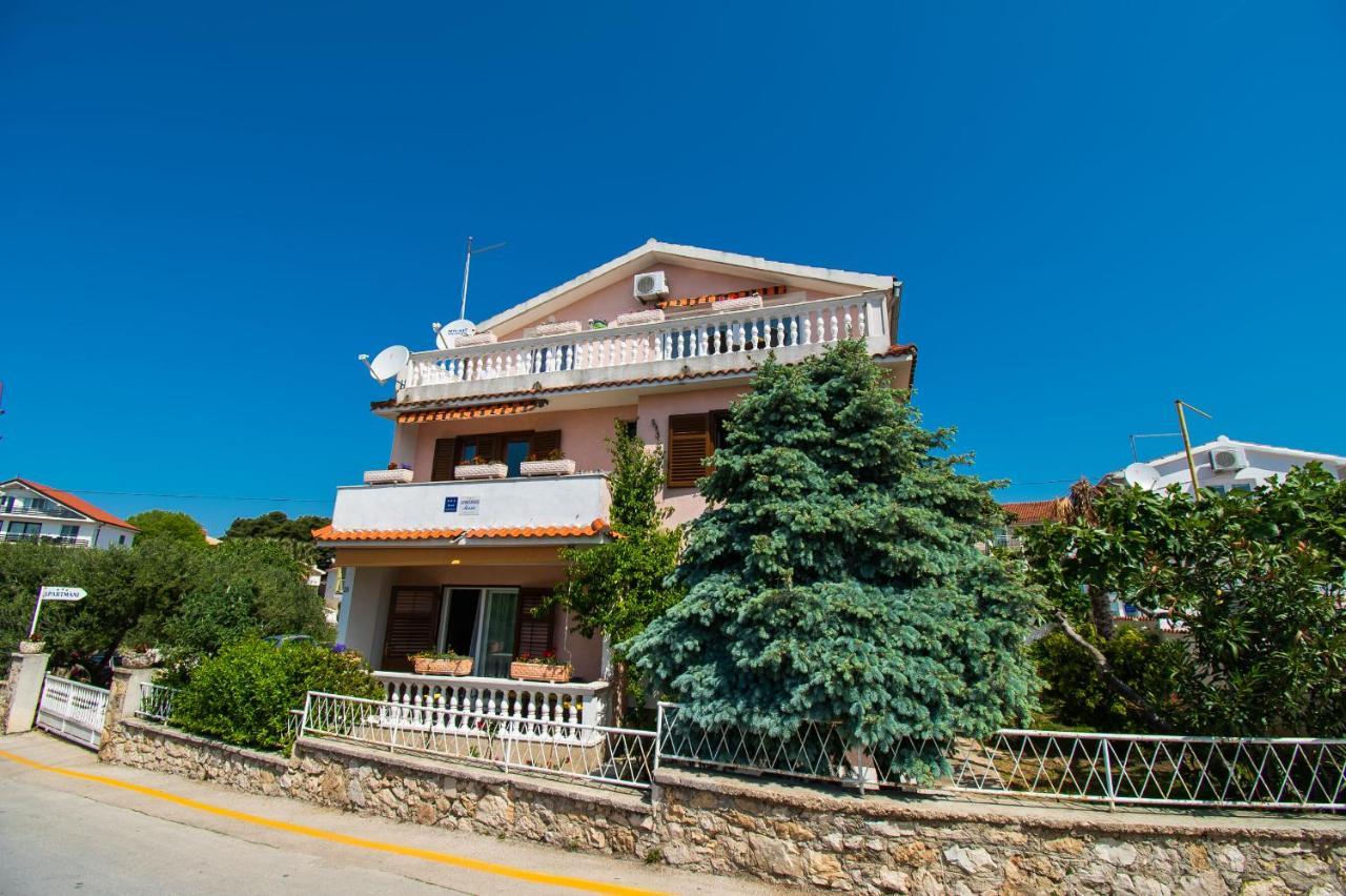 Apartments Happy Place Vodice Buitenkant foto