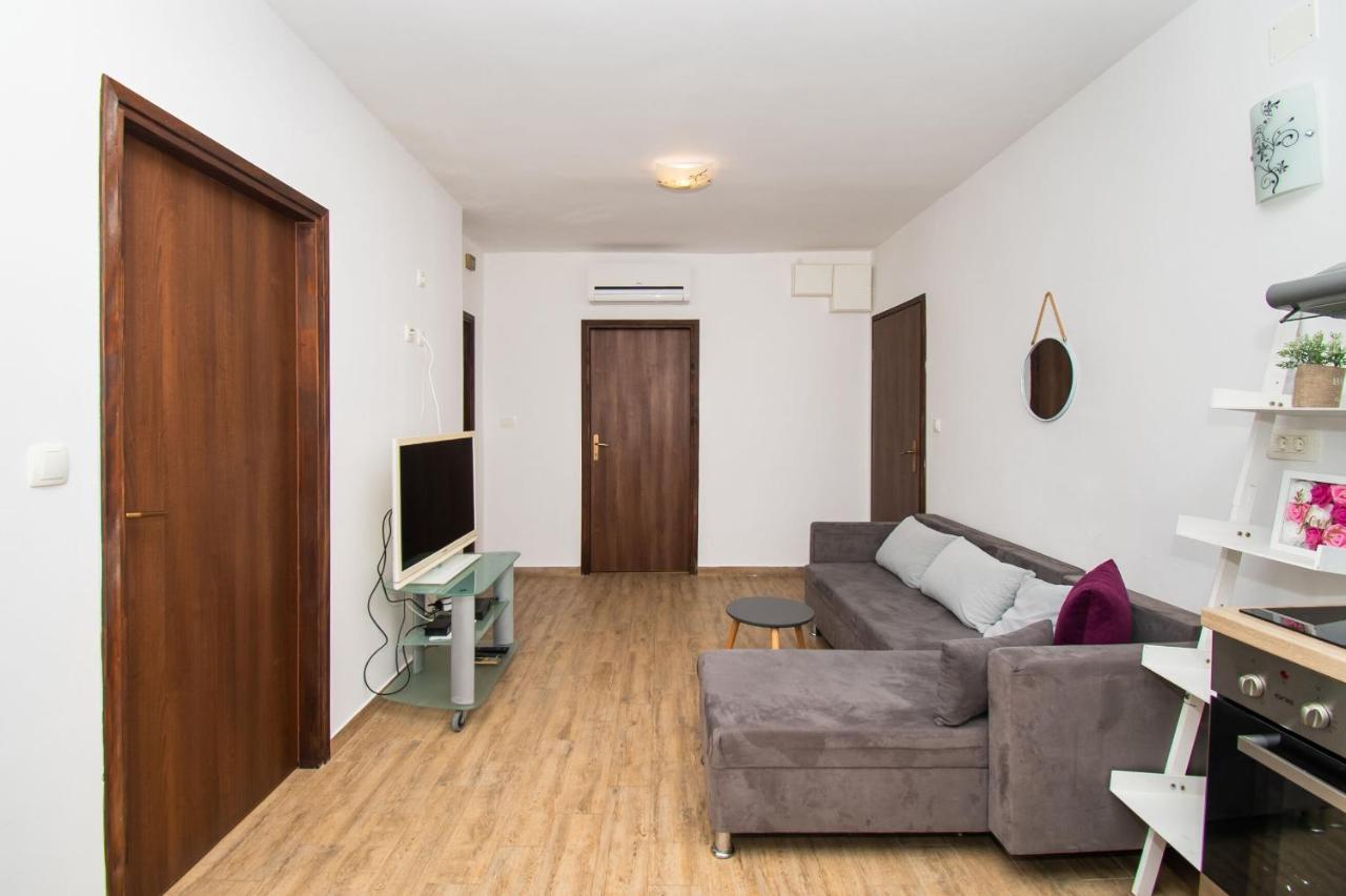 Apartments Happy Place Vodice Buitenkant foto
