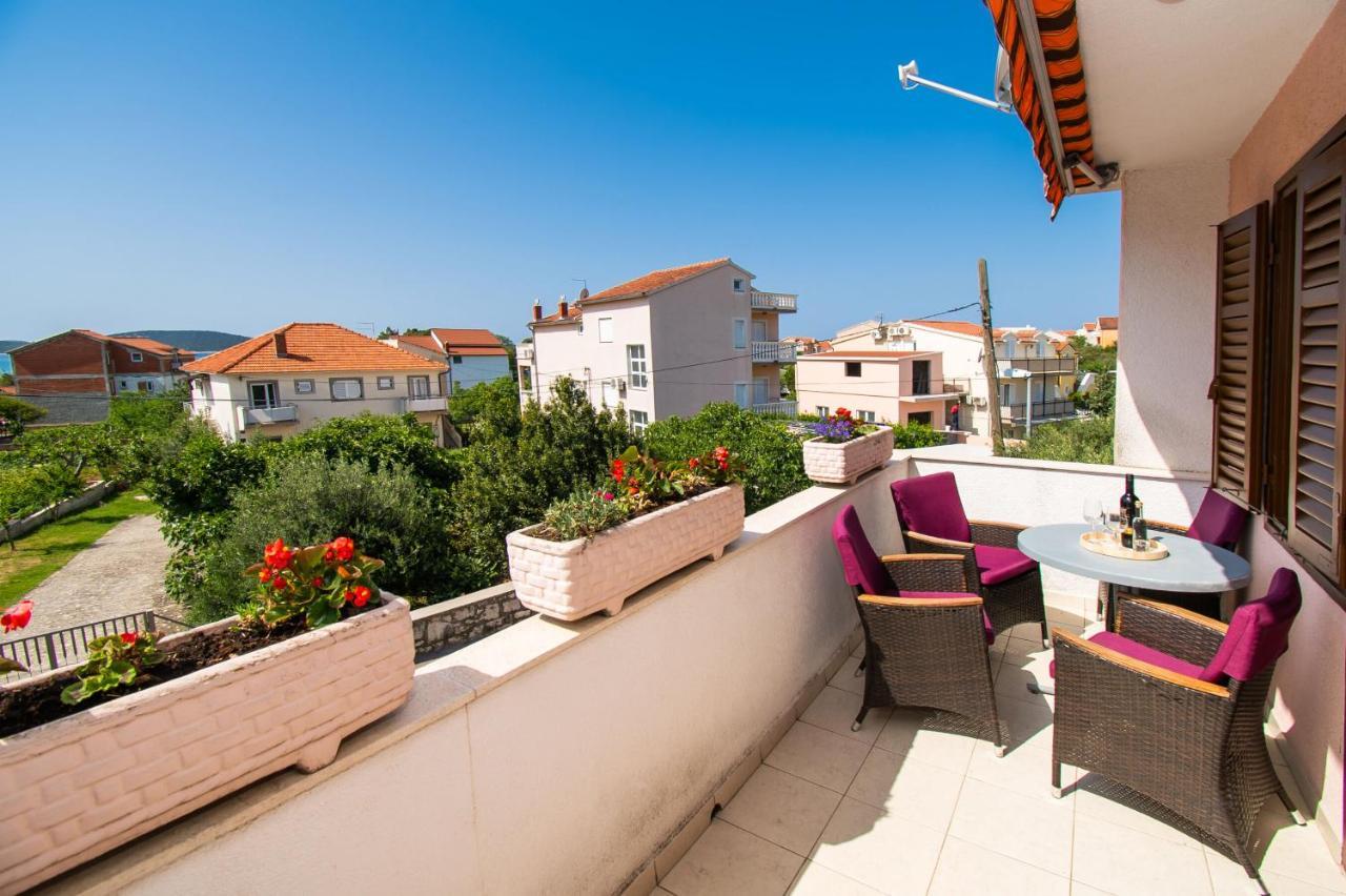 Apartments Happy Place Vodice Buitenkant foto