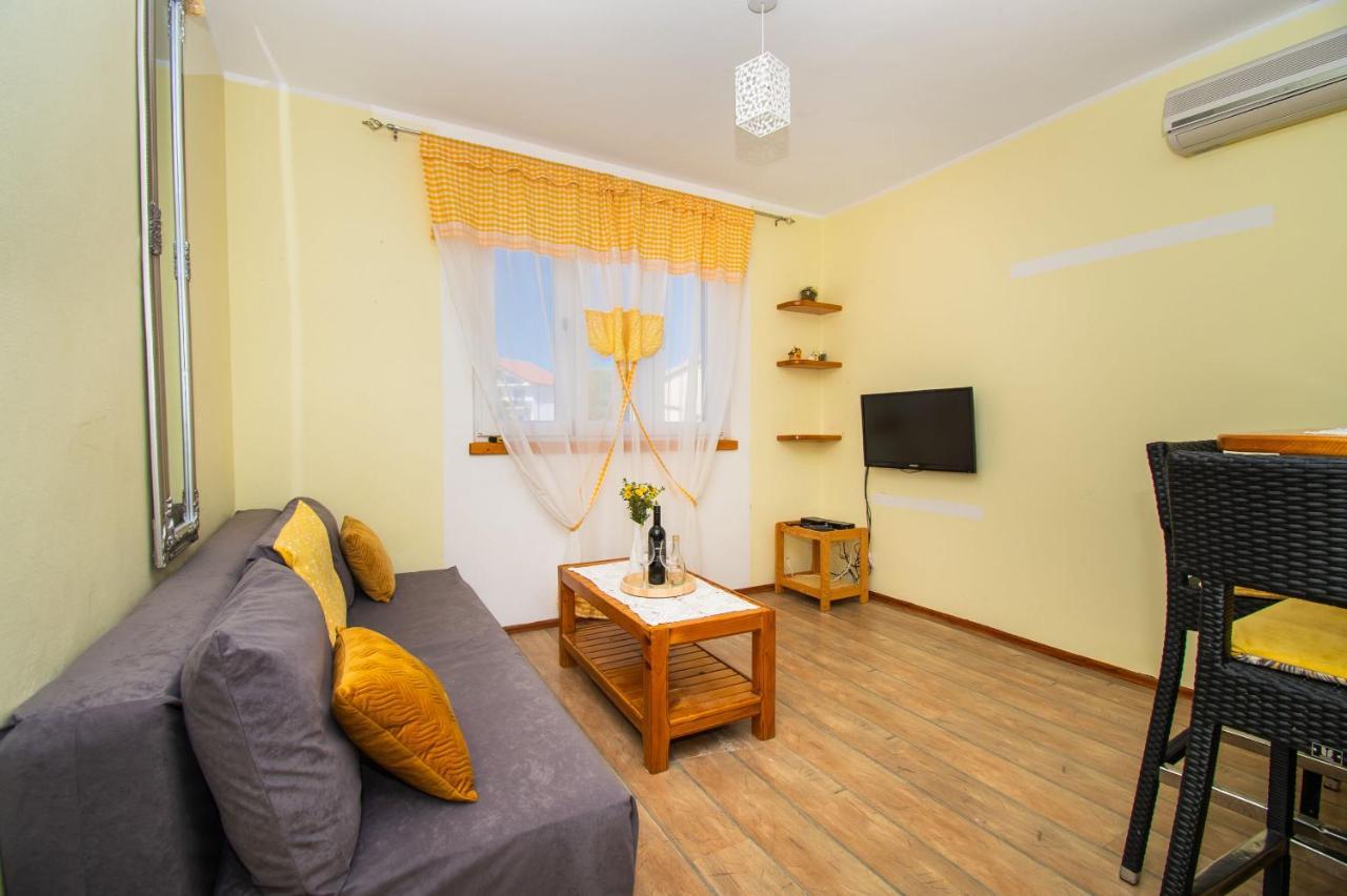 Apartments Happy Place Vodice Buitenkant foto