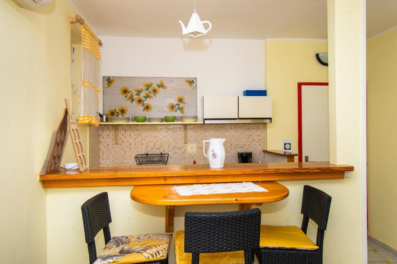 Apartments Happy Place Vodice Buitenkant foto